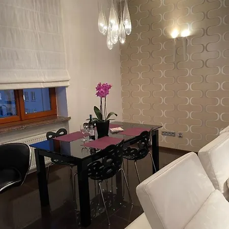 Lejlighed Luxury Town Apartment *