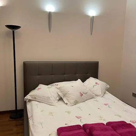 Lejlighed Luxury Town Apartment *