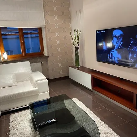 Lejlighed Luxury Town Apartment