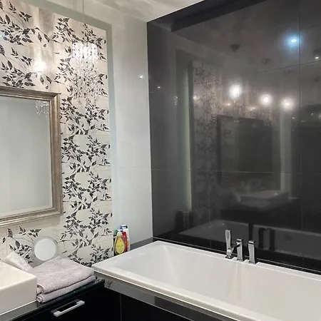 Luxury Town Apartment